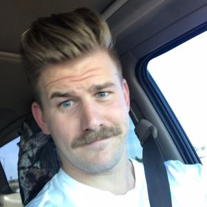 Meet your Posher, Pat